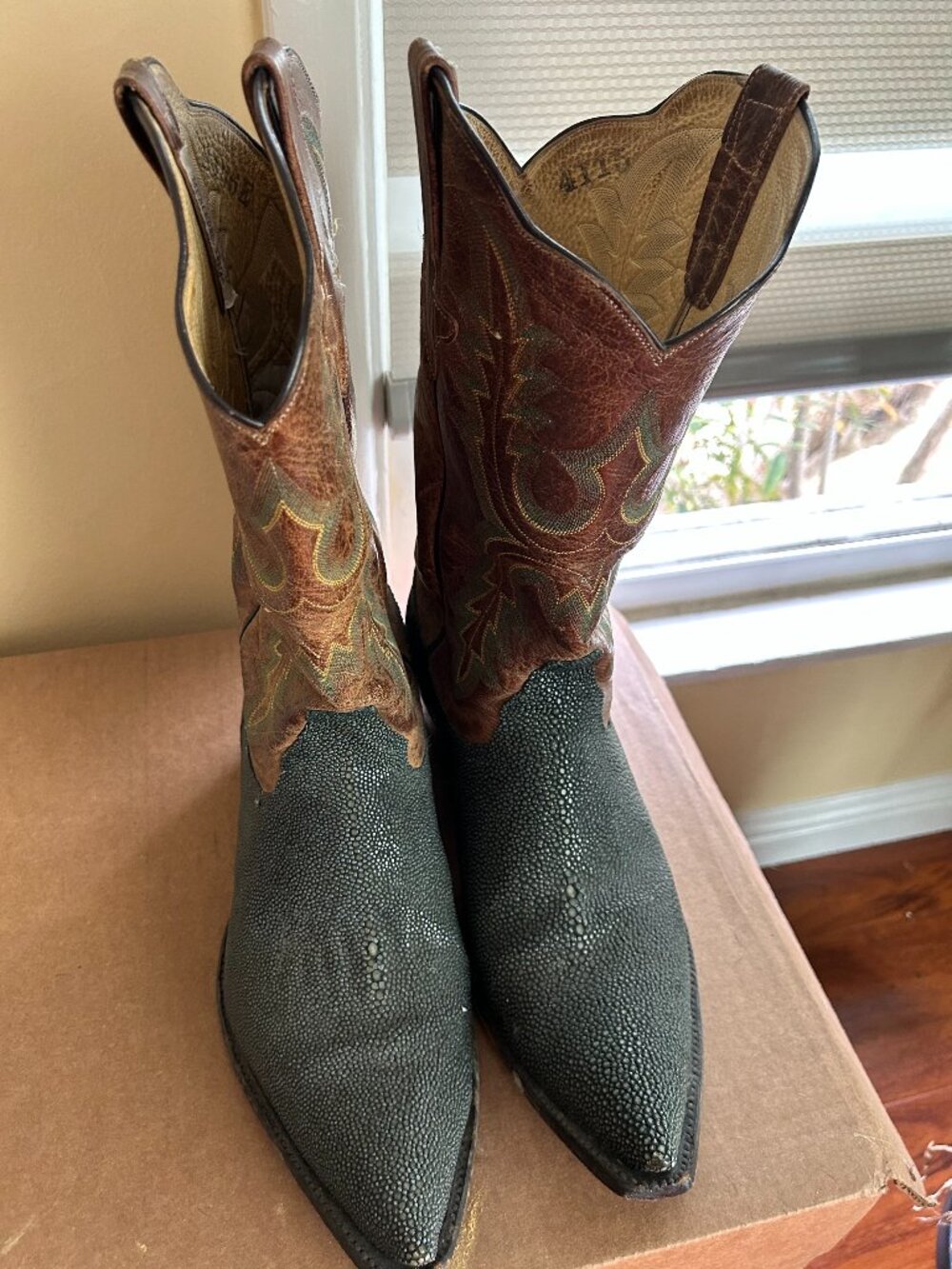 💎 RIOS OF MERCEDES Genuine Stingray Western Boots